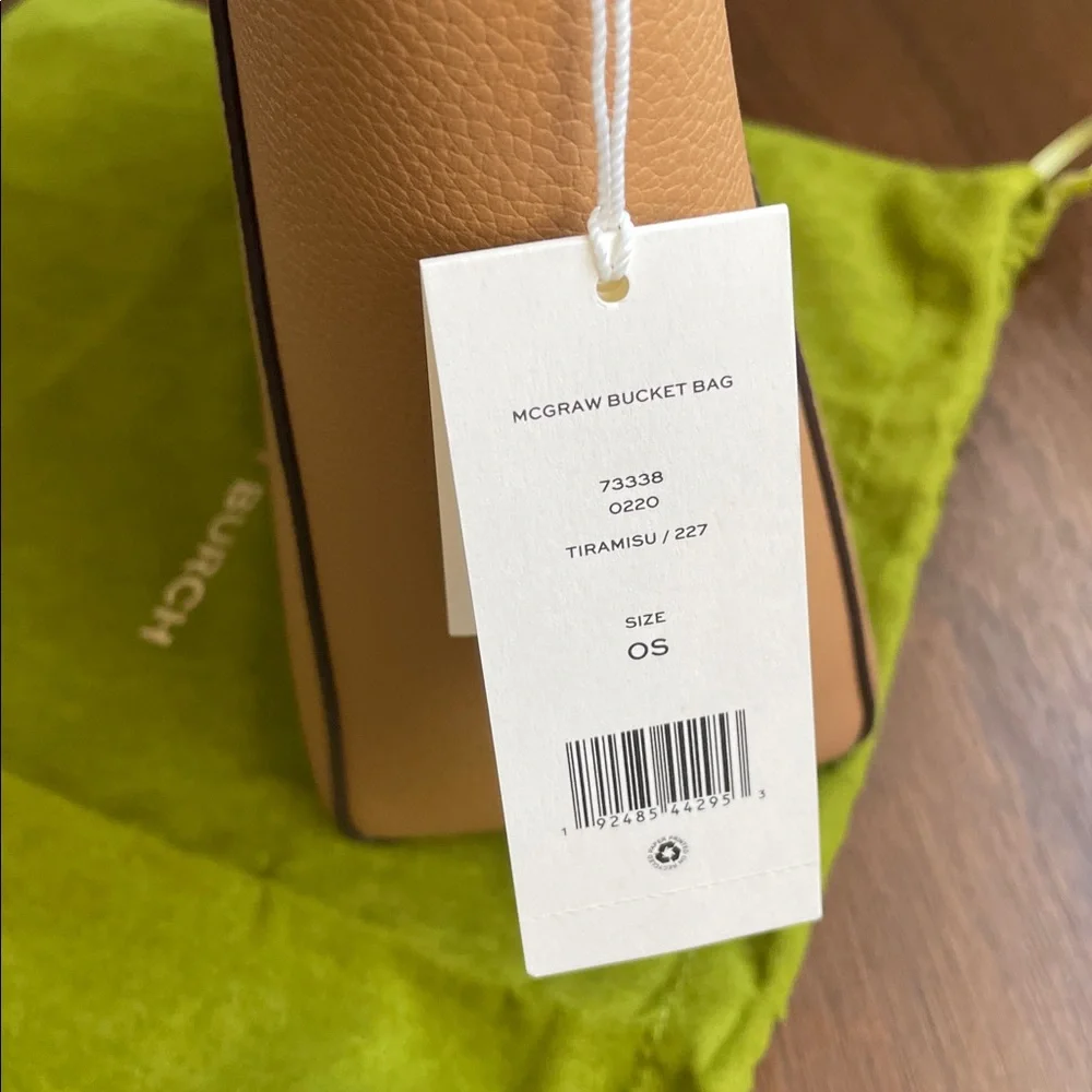 NWT Tory Burch McGraw Bucket Bag - Picture 7 of 7